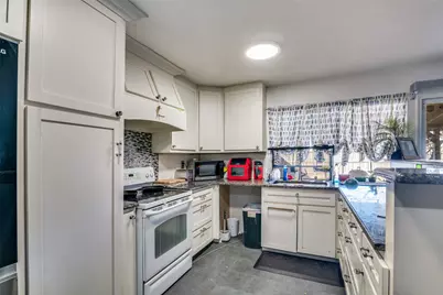 5610 Magnolia Lane, Rowlett, TX 75089 - Photo 9