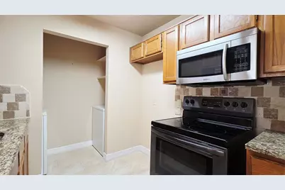 2400 Jupiter Road #B9, Plano, TX 75074 - Photo 5