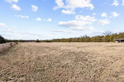 5777 State Highway 160, Whitewright, TX 75491 - Photo 9