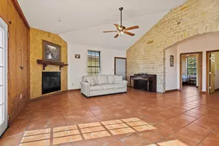 5777 State Hwy 160, Whitewright, TX 75491 - Photo 17