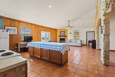 5777 State Highway 160, Whitewright, TX 75491 - Photo 17
