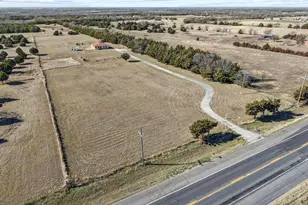 5777 State Hwy 160, Whitewright, TX 75491 - Photo 1