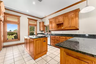 11631 Hiram Rd, Wills Point, TX 75169 - Photo 9