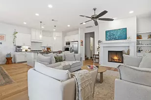 323 Sunset Ln, Fort Worth, TX 76114 - Photo 3