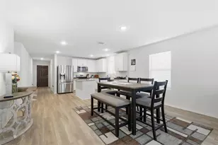 10101 Newtown Dr, Fort Worth, TX 76036 - Photo 9