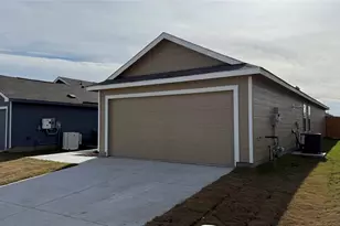 1016 Calley Pear Trl, Princeton, TX 75407 - Photo 3