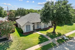 6513 Fairfield Dr, Rowlett, TX 75089 - Photo 3