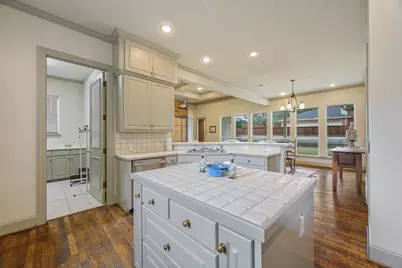 13222 Cedar Lane, Farmers Branch, TX 75234 - Photo 9