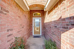 2068 Joyner Ranch Rd, Fort Worth, TX 76134 - Photo 3