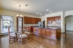 1302 Killian Dr, Mansfield, TX 76063 - Photo 5