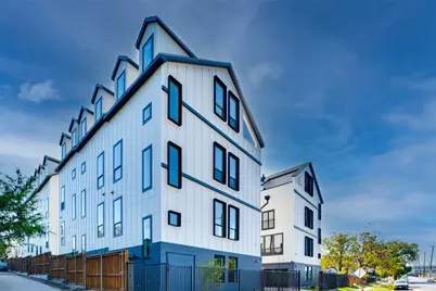 512 N Lancaster Avenue #Bldg 2, Dallas, TX 75203 - Photo 1