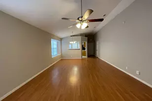 5205 Trailhead Dr, Arlington, TX 76013 - Photo 3