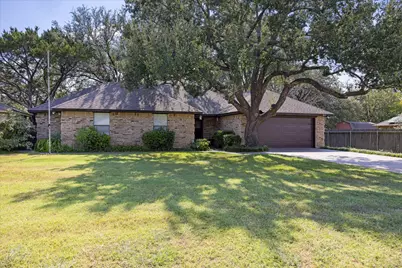 502 Shady Grove Drive, Granbury, TX 76049 - Photo 3
