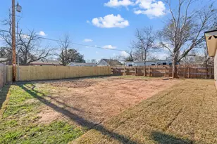 621 Delano St, Waco, TX 76704 - Photo 15