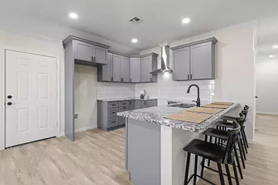 621 Delano Street, Waco, TX 76704 - Photo 5