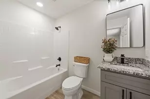 621 Delano St, Waco, TX 76704 - Photo 11