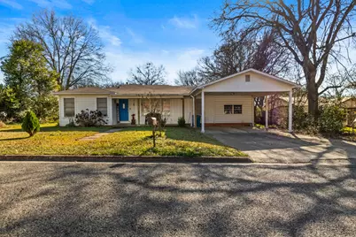 1210 E 4th Street, Mt Pleasant, TX 75455 - Photo 1