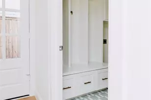 9206 Clover Valley Dr, Dallas, TX 75243 - Photo 27