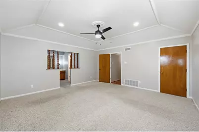 1421 Glenbrook Drive, Irving, TX 75061 - Photo 9