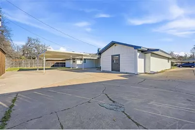 1421 Glenbrook Drive, Irving, TX 75061 - Photo 23