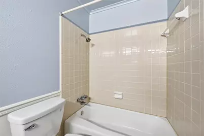 1421 Glenbrook Drive, Irving, TX 75061 - Photo 19