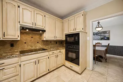 2424 Cross Timbers Trail, Arlington, TX 76006 - Photo 9