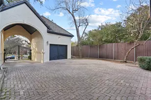 17632 Harbord Oaks Cir, Dallas, TX 75252 - Photo 37