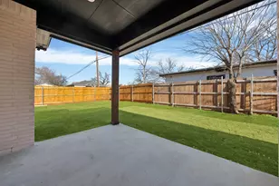3401 S Hughes Ave, Fort Worth, TX 76119 - Photo 25