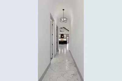 3401 S Hughes Avenue, Fort Worth, TX 76119 - Photo 5