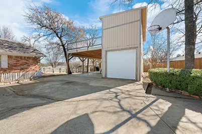 108 N Cliffside Drive N, Burleson, TX 76028 - Photo 5