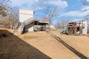 108 N Cliffside Dr N, Burleson, TX 76028 - Photo 39