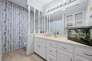 108 N Cliffside Dr N, Burleson, TX 76028 - Photo 29