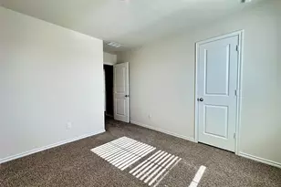 728 Pineywood Trl, Princeton, TX 75407 - Photo 25