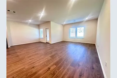 728 Pineywood Trail, Princeton, TX 75407 - Photo 5