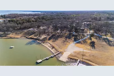 309 Cedar Point Circle, Gordonville, TX 76245 - Photo 13