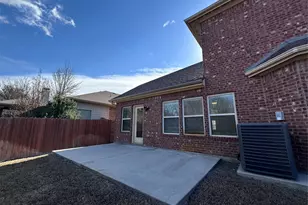 6549 Compass Ridge Dr, Dallas, TX 75249 - Photo 17