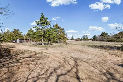 1975 Cr 4106, Greenville, TX 75401 - Photo 33