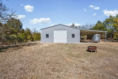 1975 Cr 4106, Greenville, TX 75401 - Photo 9