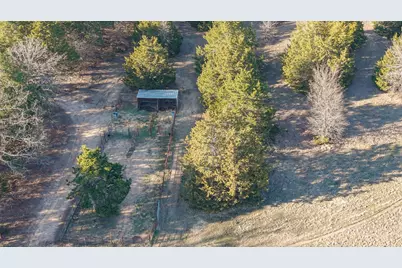 1975 Cr 4106, Greenville, TX 75401 - Photo 35