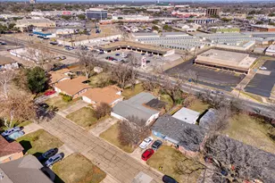 1007 N 57th St, Waco, TX 76710 - Photo 35