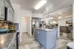 2226 Creek Side Dr, Weatherford, TX 76087 - Photo 17