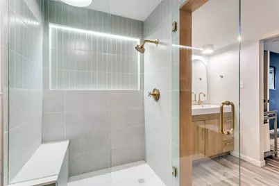 1225 Sleepy Hollow Court, Grapevine, TX 76051 - Photo 17