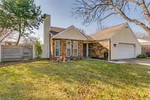 1225 Sleepy Hollow Ct, Grapevine, TX 76051 - Photo 31