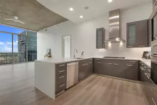 2728 McKinnon St, Dallas, TX 75201 - Photo 17