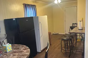 631 W Walker St, Denison, TX 75020 - Photo 23