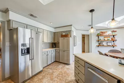 5105 Chad Drive, Arlington, TX 76017 - Photo 9