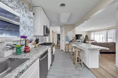 100 Rosedale Avenue, Keene, TX 76059 - Photo 7