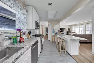 100 Rosedale Ave, Keene, TX 76059 - Photo 7