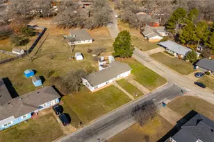 100 Rosedale Ave, Keene, TX 76059 - Photo 35