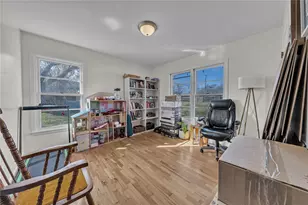 100 Rosedale Ave, Keene, TX 76059 - Photo 21